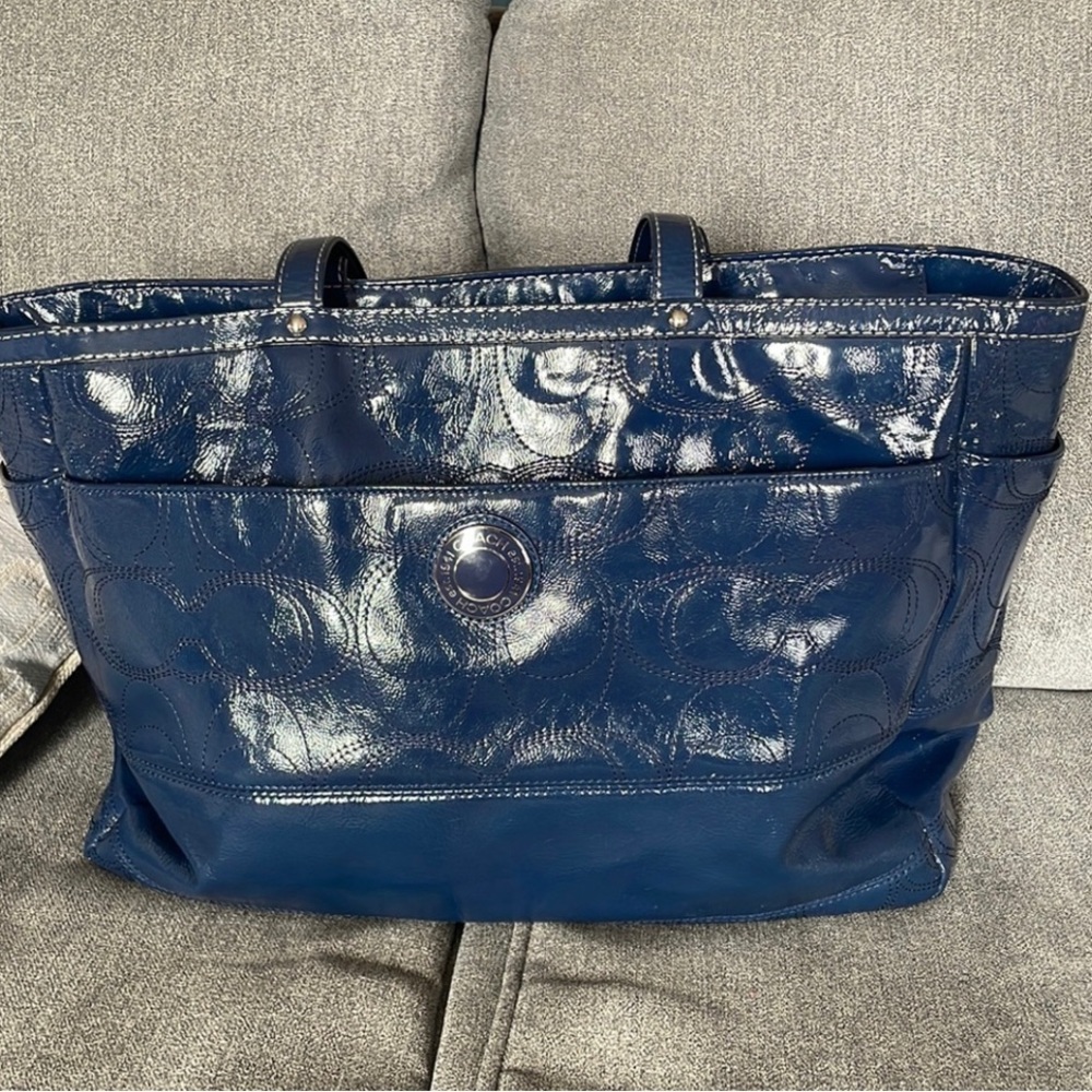 Coach diaperbag/travel bag